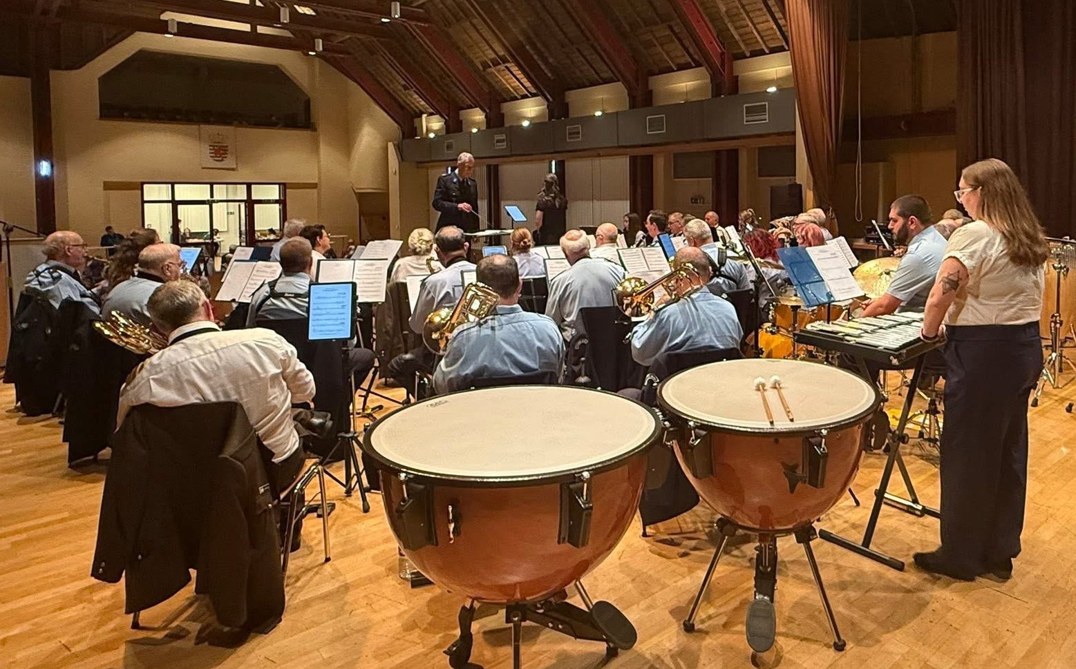 eng flott Vue vun der Musek vun hannen