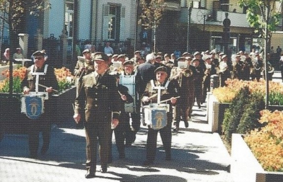 Beim Opmarsch an der Avenue des Bains