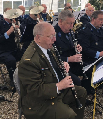 de Langehegermanns Pier as voll konzentréiert