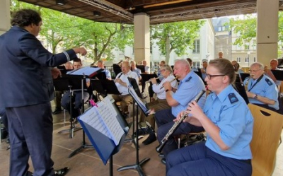 Hautbois, Flütten, Klarinetten, Saxophonen an all die aner hu sech vill Méih gin