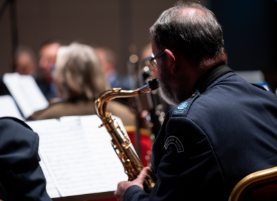 de fréieren Dirigent vun der Douane´s Musek, Paul Dahm, sëtzt an de Reihen vun de Musikanten (photo vum Ch.Zahles)