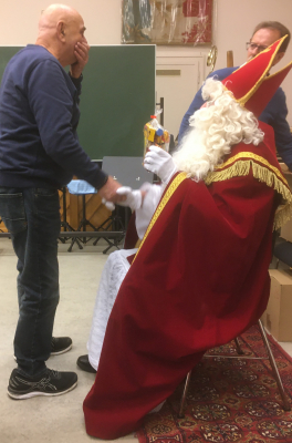 de Pitt haat gefaart, hie ging eng Rutt kréien
