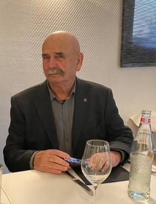 de Pitt haat wéi ëmer alles am Aa