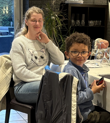 d´Nathalie, eng vun deenen zwou neie Klarinettistinne vun der Douane´s Musek, haat de Liam matbruecht