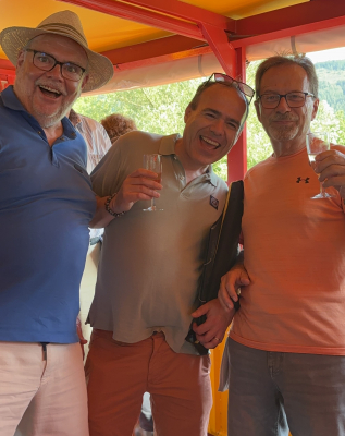 sie gesin äus wéi "die 3 von der Tankstelle"
