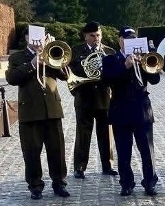 vun der Garnisounsmusek waren de Klaus Junk an de Pitt Nussbaum derbäi