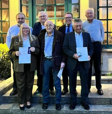 Gruppefoto mat Fons Goerend, Fernand Diederich, Romain Henrion, Charel Peiffer, Margot Bühlmann, Jean-Paul Kinnen an Nico Castermans